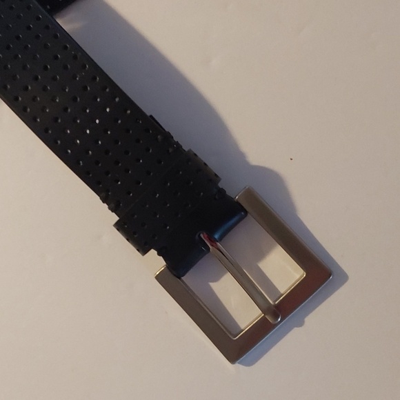 Women's Black Silicone Rubber Edgy MOD Silver Square Buckle Belt New Sz.S/M - Picture 4 of 7